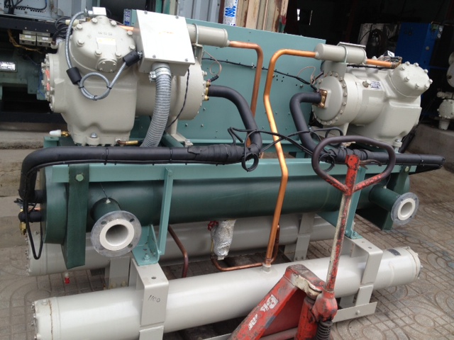 Máy làm lạnh nước Chiller 15
