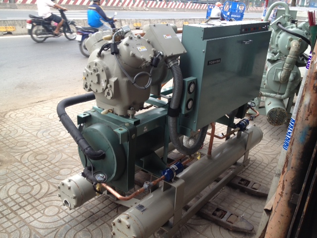 Máy làm lạnh nước Chiller 16
